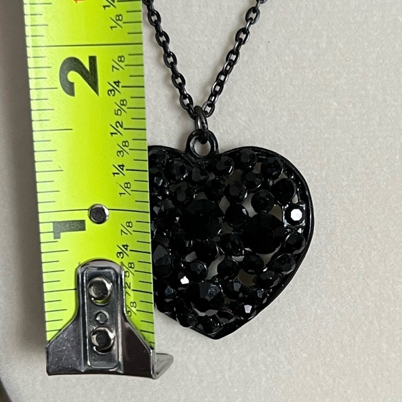 16” Black Puff Heart Necklace with 3” Extender - Picture 8 of 10